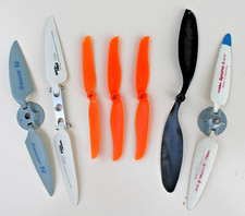 Modelisme avion lot helices - ,