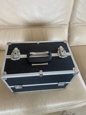 BOITE  VANITY CASE / SERGE