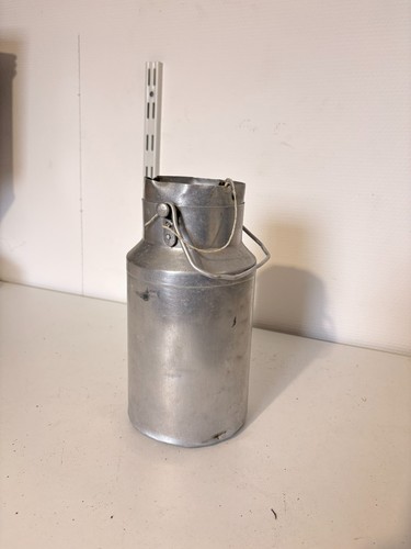Ancien pot lait aluminium - lait,