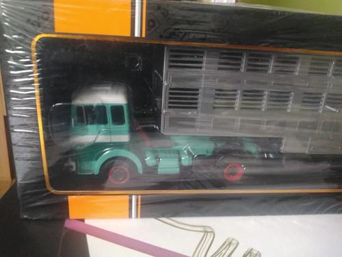 Semi remorque mercedes - semi,