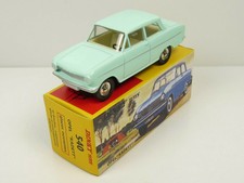 DT216 voiture 1/43 réédition