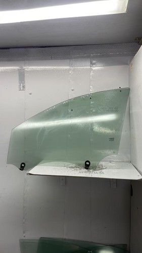 Vitre avant gauche - , renault
