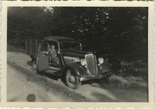 PHOTO ANCIENNE - VINTAGE SNAPSHOT - VOITURE AUTOMOBILE FOURGONNETTE UTILITAIRE 2