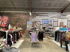 Lot +400 pièces vêtements