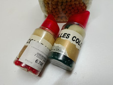 Airsoft Billes Colorantes  6mm Lot 200 billes rouges et 200 billes vertes =*400