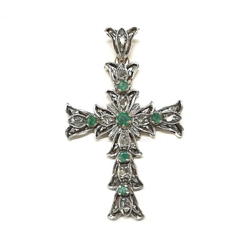 Pendentif croix style ancien - croix,