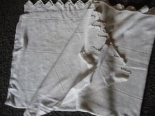 Linge ancien Dessus de lit  au