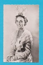 * 13 BOUCHES du RHONE * ARLES arlésienne Mireille en costume folklore époque (2)