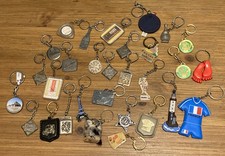 LOT de 30 porte-clés Divers