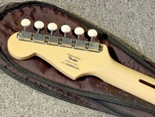 Squier by Fender Classic Vibe Duo-Sonic '50s Desert Sand