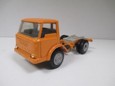CAMION FORD D 810 pour