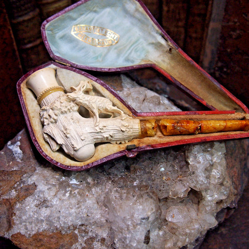 Pipe fume cigarette - pipe,