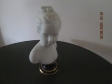 BUSTE  BISCUIT LIMOGES