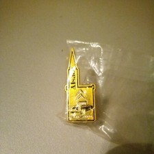 pin s broche badge  citroen alsace DS décapotable église rare car voiture logo 