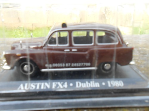 Austin fx4 taxi dublin 1980 - taxi,