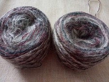 Lot de 2 Pelotes Fantaisies Tons Multicolores (135g)