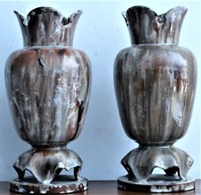 Faience d' APT Paire de vases balustres en faïence à décor jaspé 