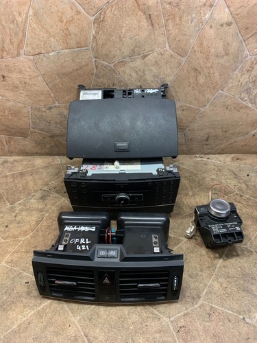 Mercedes benz w204 lecteur - w204,