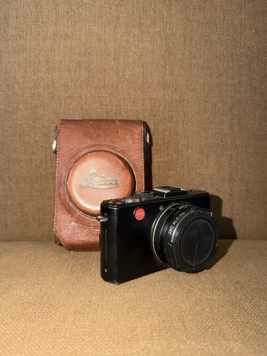 Leica lux 12 - 109), 12.8mp