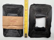 2 Soufflets en cuir pour appareil photo ancien : 12x8 cm. État neuf.