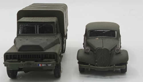 Lot véhicule militaire - de, 2