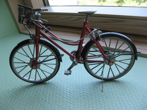 Vélo dame miniature - vÉlo, en