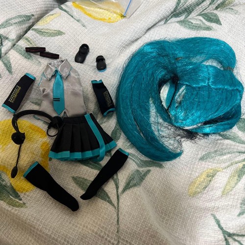 Hatsune miku pullip - miku, outfit