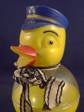 Ancienne boîte canard