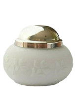 Boîte en porcelaine et argent