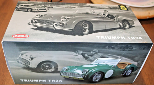 Kyosho triumph tr3a white - 1/18,