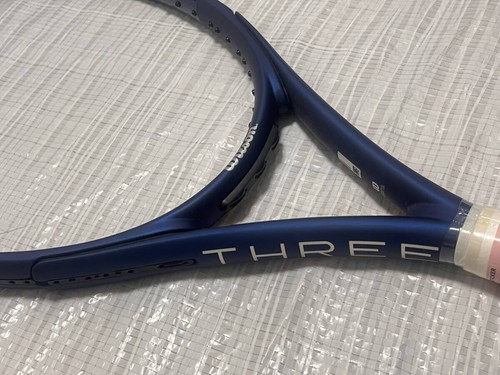 Stringing service included - service,