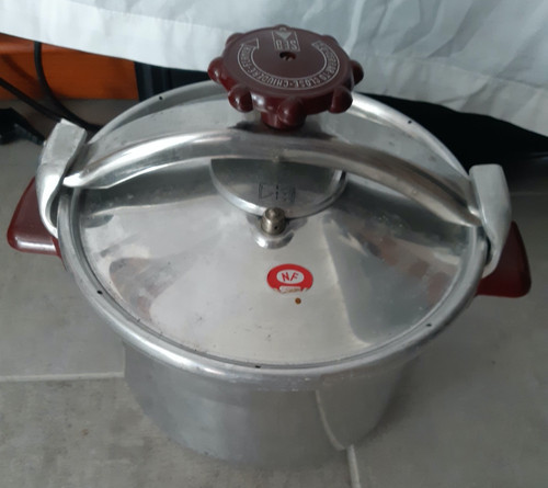 Cocotte minute seb litres - 8,