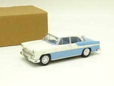 Ixo SB 1/43 - Simca Vedette
