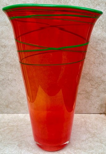 Vase verre soufflé signé - en,