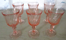 Ensemble de 6 verres à vin à