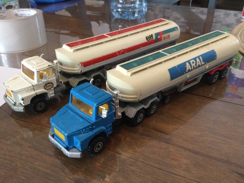 Lot majorette camion citerne - 2, camion-citerne