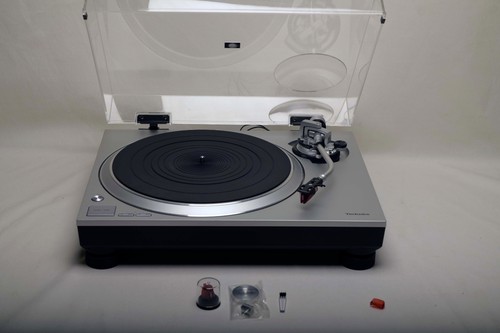 Technics 1500c argent - sl-1500c,