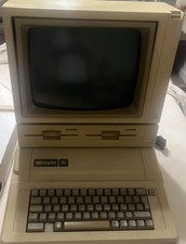 APPLE IIe + Écrans Apple +