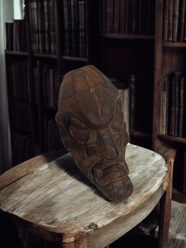 Tête sculptée africaine