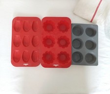Lot de 3 moules en silicone pour gâteaux . Moules pour cakes et madeleines