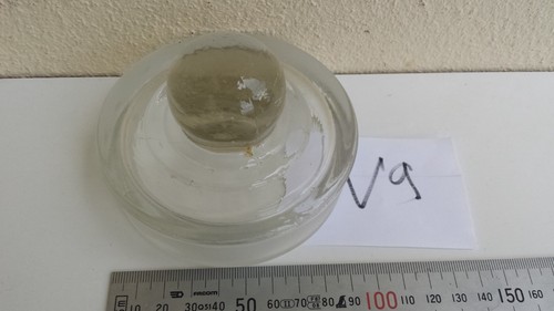 Ancien couvercle en verre - v9/,