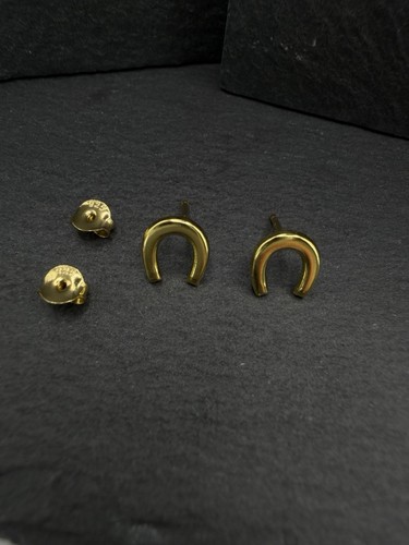 Boucles oreilles fer a - d’oreilles,