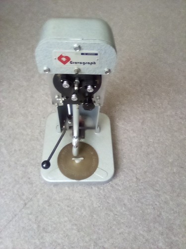 Machine graver les - à,