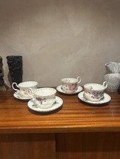 Lot tasses et 4 - de,