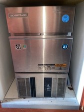 Machine à glaçon professionnelle excellente état