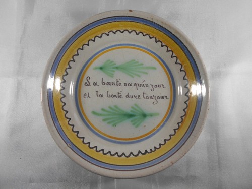 Superbe assiette - ),