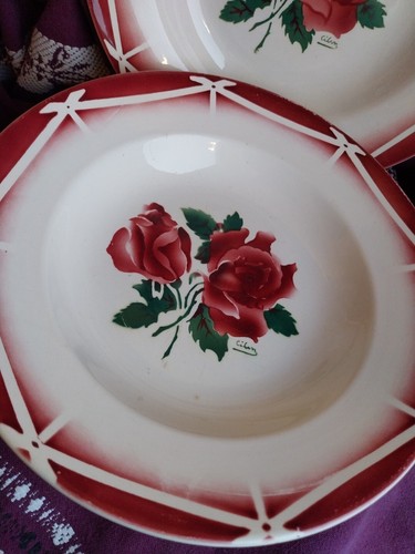 Assiettes de collection - ,
