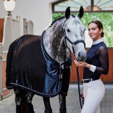 Eskadron Platinum 2022 Couverture séchante Satin Show