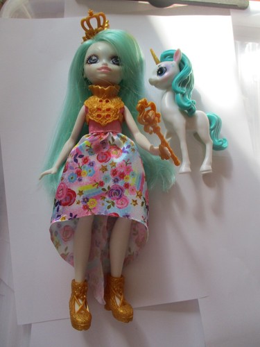 Poupee enchantimals royal - poupee, "
