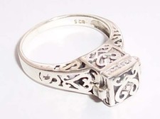 Magnifique bague poison - magnifique,